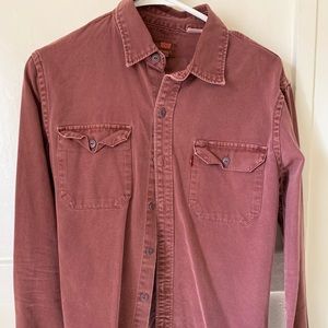 Levi’s casual button-up shirt